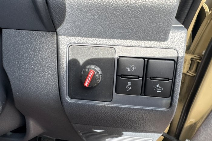 2023 Toyota Landcruiser GXL