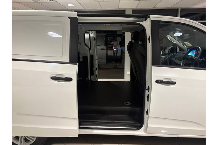 2026 LDV G10