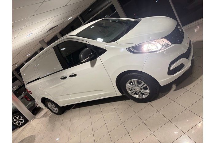 2026 LDV G10