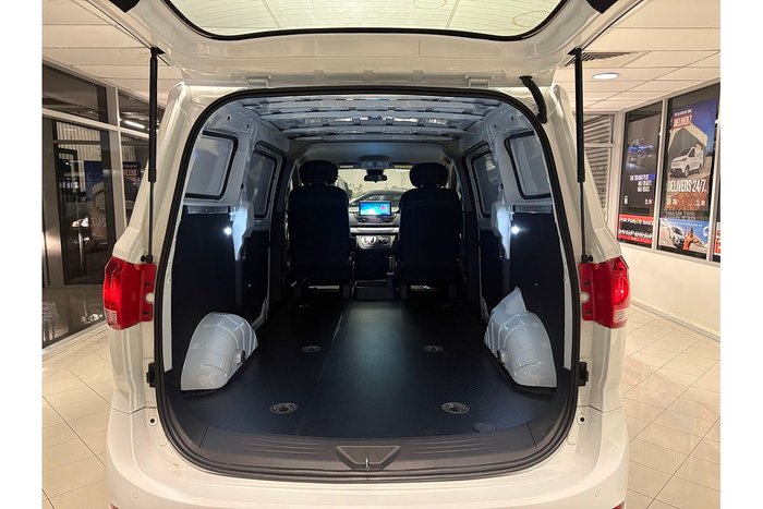 2026 LDV G10