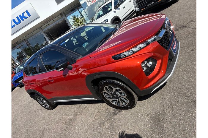 2025 Suzuki Fronx LUCENT ORANGE/BLK 2T (E88)
