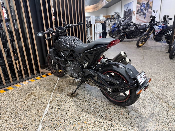 2022 Indian FTR 1200 S Black