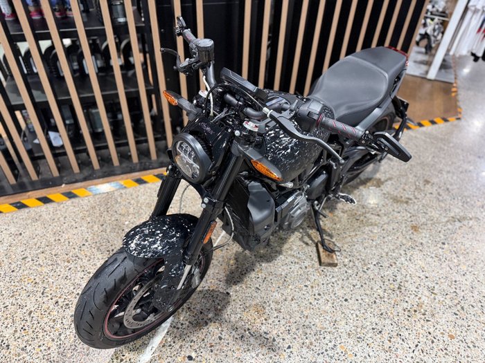 2022 Indian FTR 1200 S Black