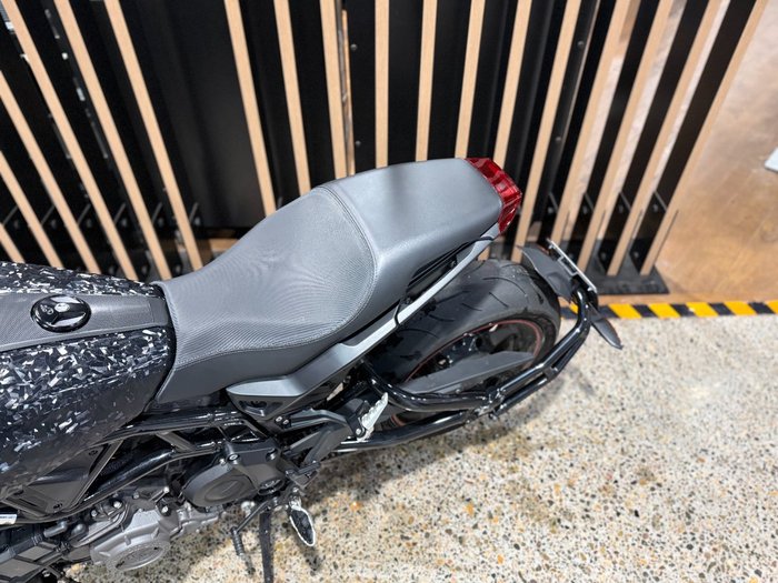 2022 Indian FTR 1200 S Black