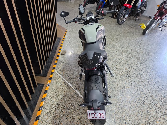 2026 Triumph 2026 Triumph 660CC TRIDENT 660 Road GREY