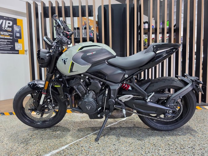 2026 Triumph 2026 Triumph 660CC TRIDENT 660 Road GREY