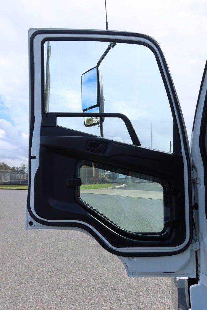 2021 Fuso Fighter 2427