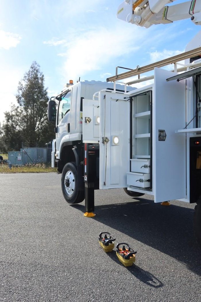 2014 Isuzu F Series FTS 800
