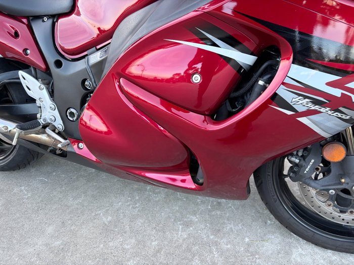 2012 Suzuki GSX1300RZ (HAYABUSA) Red