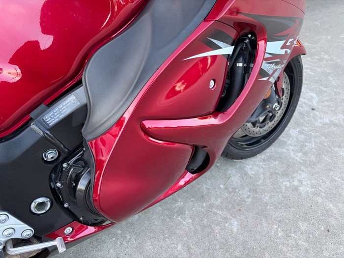 2012 Suzuki GSX1300RZ (HAYABUSA) Red