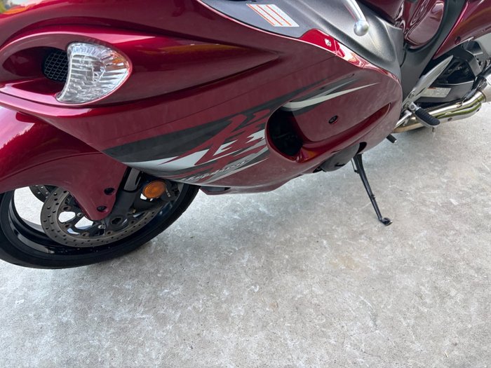 2012 Suzuki GSX1300RZ (HAYABUSA) Red
