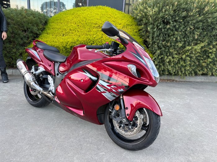 2012 Suzuki GSX1300RZ (HAYABUSA) Red