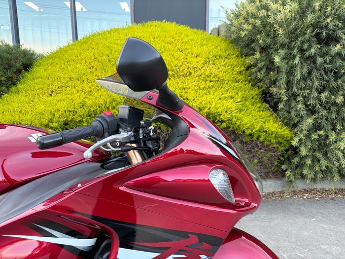 2012 Suzuki GSX1300RZ (HAYABUSA) Red