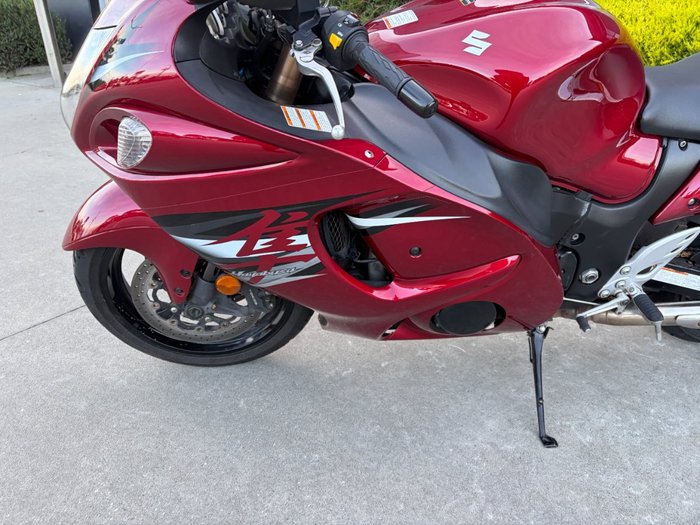 2012 Suzuki GSX1300RZ (HAYABUSA) Red