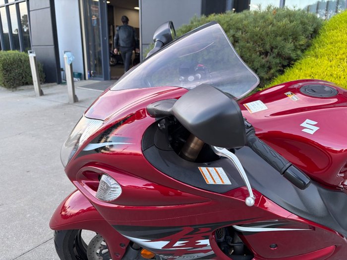 2012 Suzuki GSX1300RZ (HAYABUSA) Red