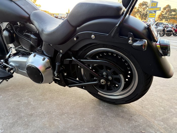 2010 HARLEY-DAVIDSON FLSTFB FAT BOY LO