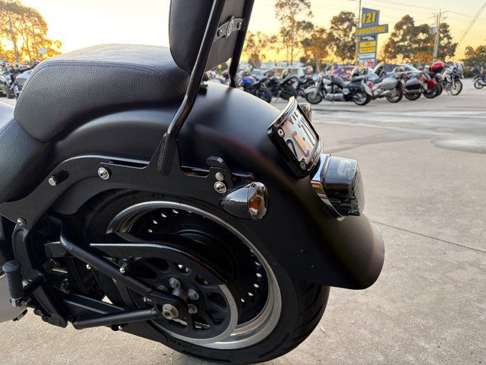 2010 HARLEY-DAVIDSON FLSTFB FAT BOY LO