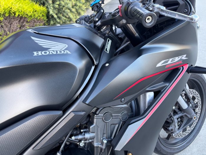 2025 Honda CBR650R Black