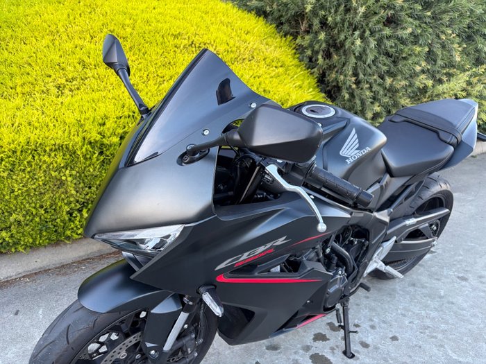 2025 Honda CBR650R Black