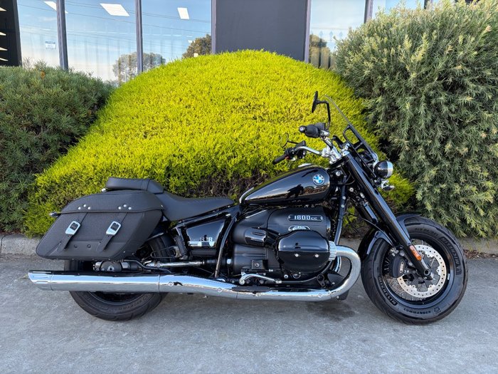 2023 BMW Motorrad R 18 CLASSIC HIGHLINE Black