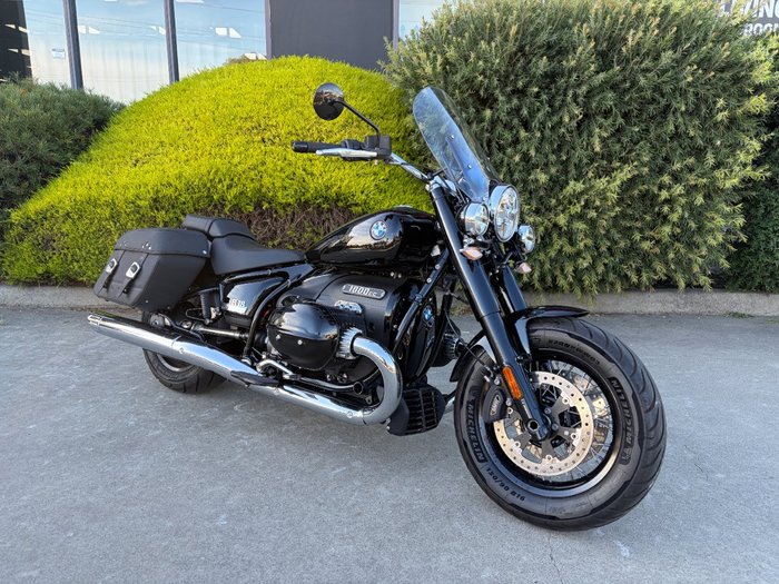 2023 BMW Motorrad R 18 CLASSIC HIGHLINE Black