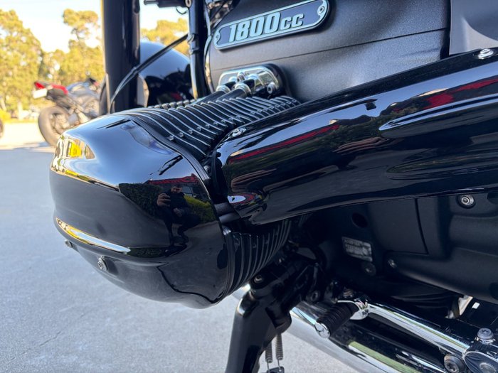 2023 BMW Motorrad R 18 CLASSIC HIGHLINE Black