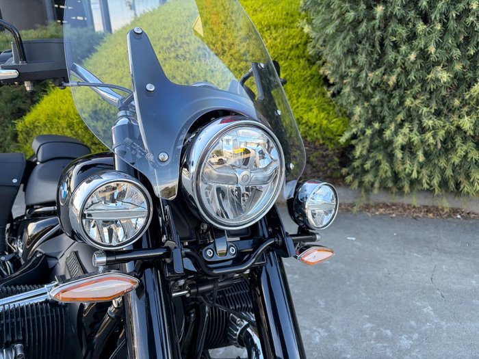 2023 BMW Motorrad R 18 CLASSIC HIGHLINE Black