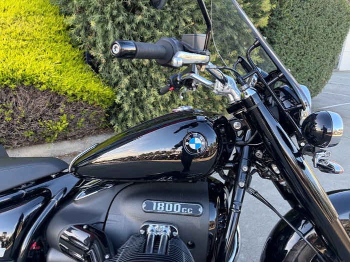 2023 BMW Motorrad R 18 CLASSIC HIGHLINE Black