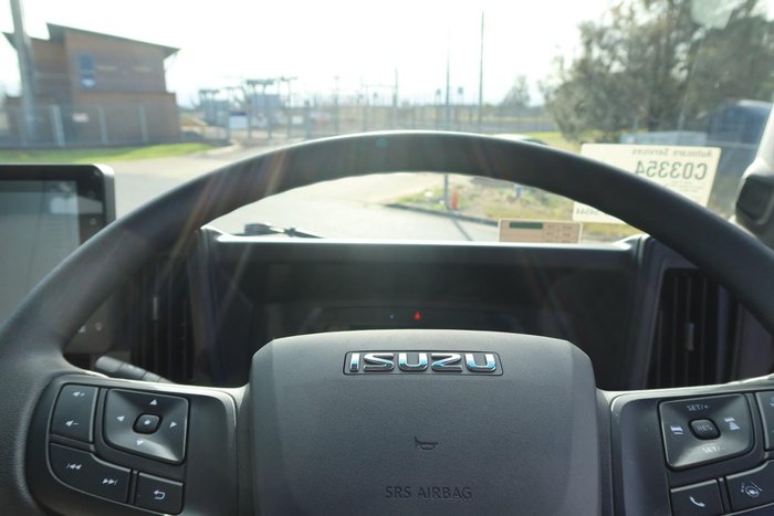 2026 Isuzu F Series FVY 260-300 AT R67