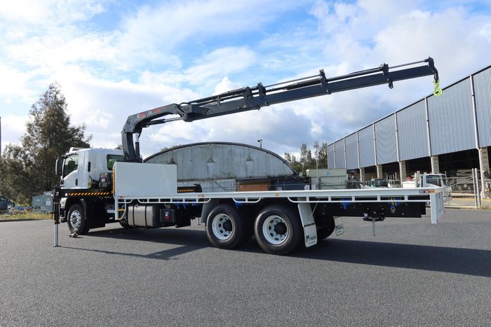 2026 Isuzu F Series FVY 260-300 AT R67