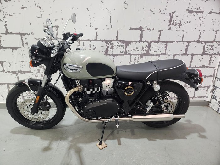 2026 Triumph Bonneville T100 (900cc) Bonneville Grey
