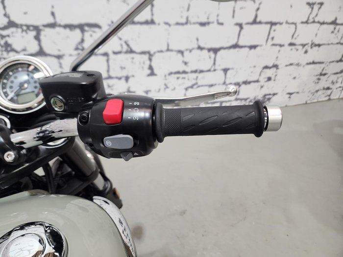 2026 Triumph Bonneville T100 (900cc) Bonneville Grey
