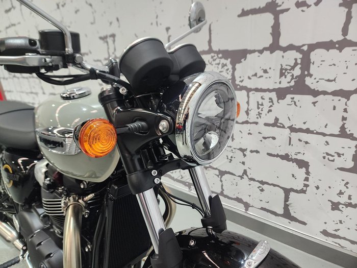 2026 Triumph Bonneville T100 (900cc) Bonneville Grey