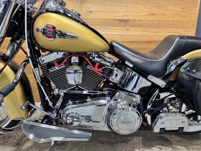 2017 HARLEY-DAVIDSON FLSTC HERITAGE SOFTAIL CLASSIC