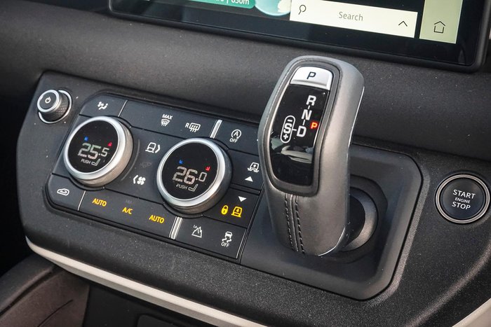 2023 Land Rover Defender 110 D300 SE