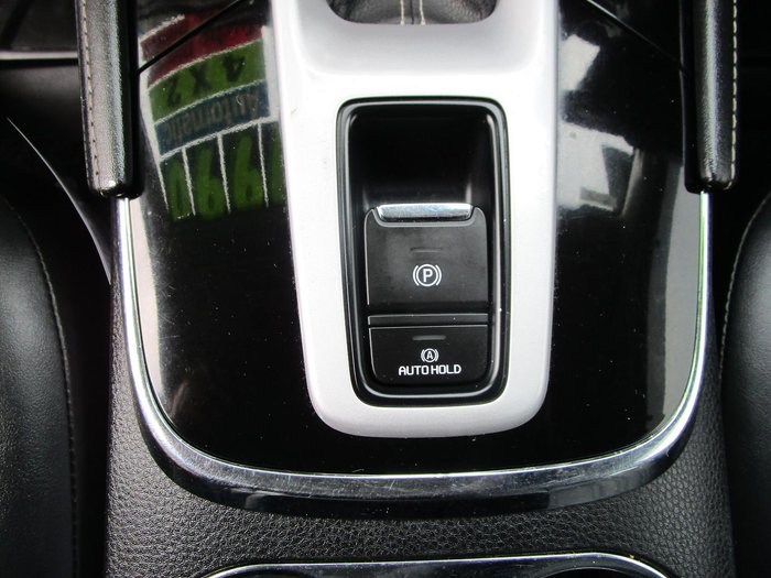 2021 Isuzu MU-X LS-T