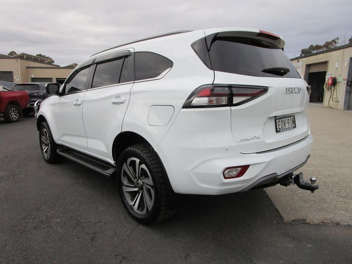 2021 Isuzu MU-X LS-T