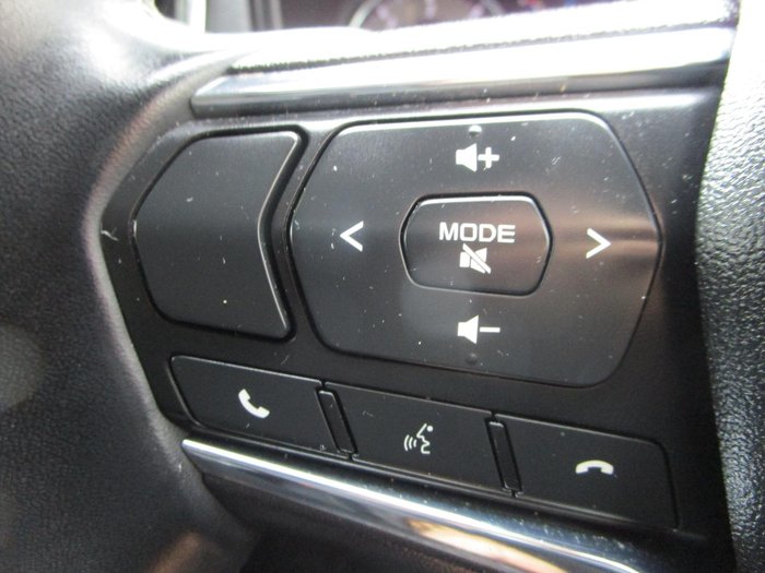2021 Isuzu MU-X LS-T