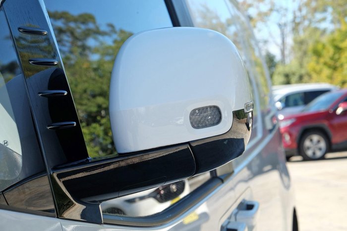 2021 Hyundai STARIA LOAD