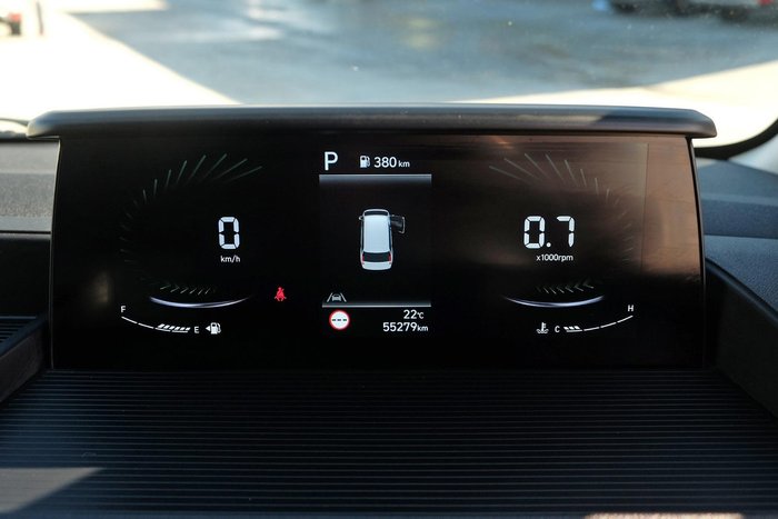 2021 Hyundai STARIA LOAD