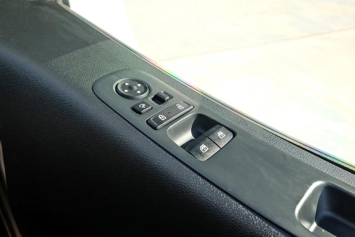 2021 Hyundai STARIA LOAD
