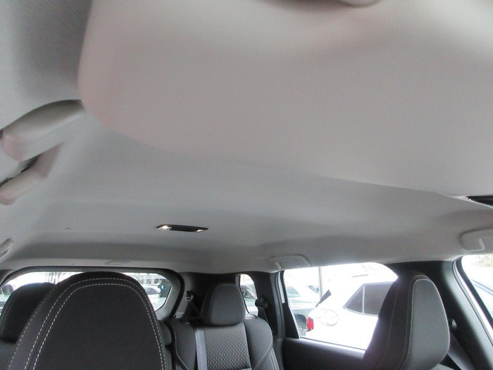 2025 Mitsubishi Outlander ES