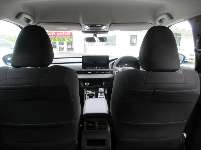2025 Mitsubishi Outlander ES