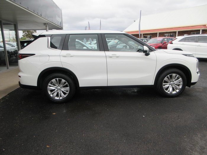 2025 Mitsubishi Outlander ES ZM MY25