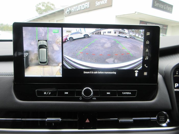 2025 Mitsubishi Outlander ES