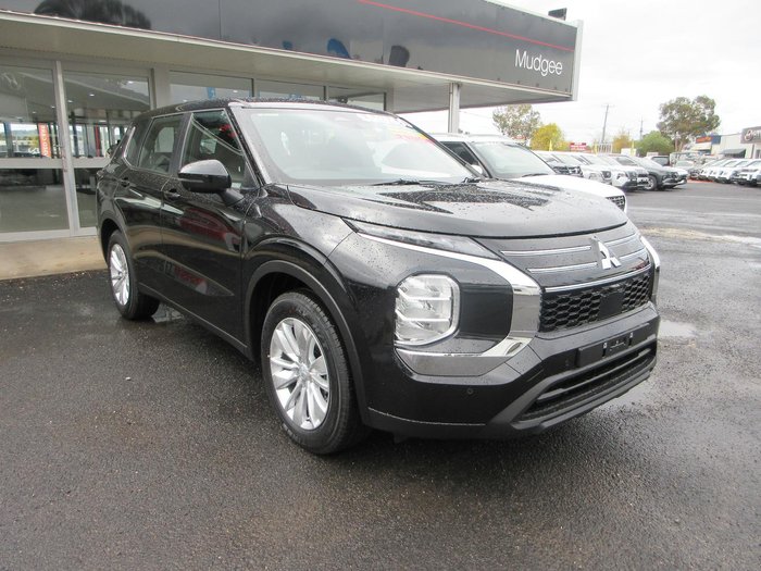 2026 Mitsubishi Outlander ES ZM MY26