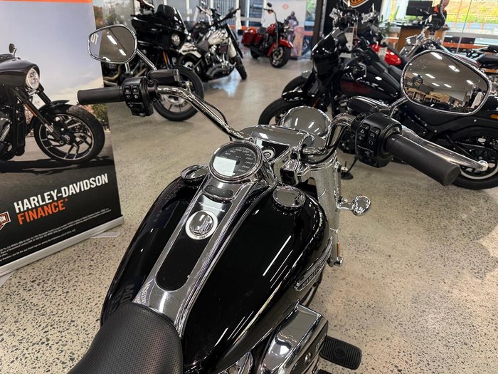 2020 Harley-Davidson Freewheeler 114 (FLRT)