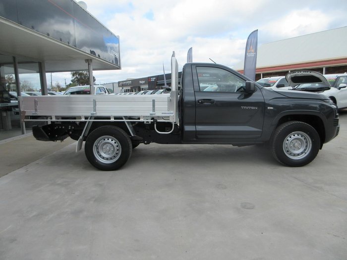 2026 Mitsubishi Triton GLX