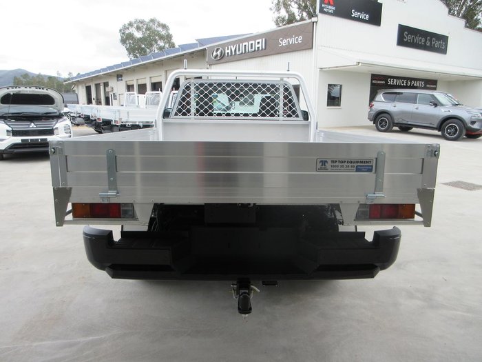 2026 Mitsubishi Triton GLX