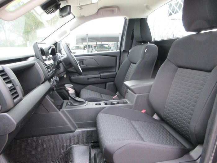 2026 Mitsubishi Triton GLX